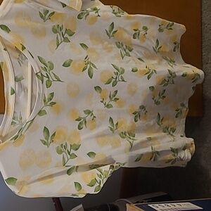 Lemon shirt